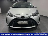 Usata Toyota Yaris Active 69 CV (50 kW) 2019 Grigio Berlina