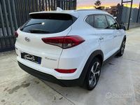 Usata Hyundai Tucson Edition 141 CV (103 kW) 2017 Bianco SUV