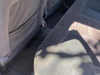 Begagnad Citroën C3 Exclusive 73 HK (53 kW) 2006 Grå Sedan