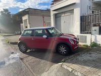 Usata Mini Cooper 116 CV (85 kW) 2002 Rosso Utilitaria
