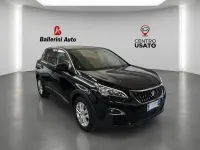 Usata Peugeot 3008 Business-Line 131 CV (96 kW) 2019 Nero SUV