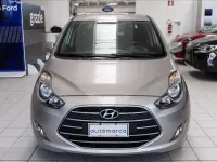 Usata Hyundai ix20 90 CV (66 kW) 2017 Argento metallizzato Utilitaria