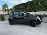 Usata Fiat Panda 4x4 86 CV (63 kW) 2015 Nero Utilitaria