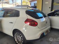 Usata Fiat Bravo Emotion 120 CV (88 kW) 2009 Bianco Utilitaria