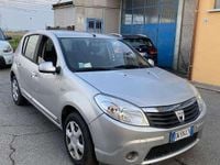 Usata Dacia Sandero Lauréate 75 CV (55 kW) 2009 Berlina