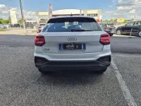 Begagnad Audi Q2 Advanced 110 HK (80 kW) 2023 Vit SUV