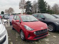 Usata Hyundai i10 Advanced 67 CV (49 kW) 2023 Rosso Utilitaria