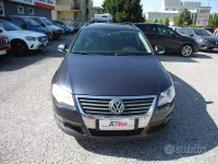 Usata VW Passat Highline 140 CV (102 kW) 2008 Grigio Station wagon