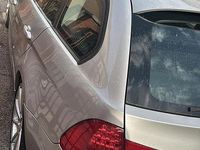 Usata BMW 318 143 CV (105 kW) 2010 Grigio Berlina