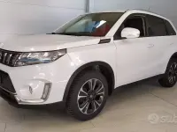 Usata Suzuki Vitara 114 CV (83 kW) 2022 Bianco SUV