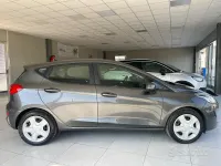 Usata Ford Fiesta Active 85 CV (62 kW) 2018 Grigio Utilitaria