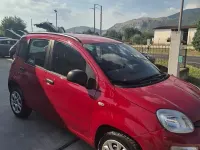 Usata Fiat Panda Lounge 80 CV (58 kW) 2013 Rosso Utilitaria