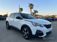 Usata Peugeot 3008 Allure 131 CV (96 kW) 2019 Bianco SUV