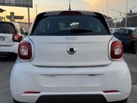 Usata Smart ForFour 70 CV (51 kW) 2017 Bianco Utilitaria