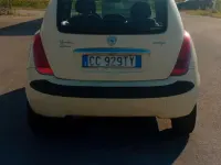 Usata Lancia Ypsilon 69 CV (50 kW) 2005 Giallo Utilitaria