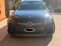 Usata Mercedes 300 Premium 194 CV (142 kW) 2020 Nero Station wagon