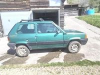 Usata Fiat Panda Trekking 54 CV (39 kW) 2000 Verde Berlina
