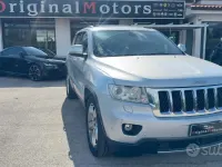Usata Jeep Grand Cherokee Overland 241 CV (177 kW) 2012 Grigio SUV