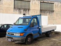 Occasion Iveco Daily 86 ch (63 kW) 2001 Bleue