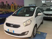 Usata Kia Venga 90 CV (66 kW) 2013 Bianco Utilitaria