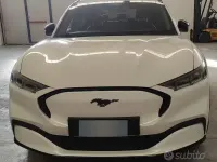 Usata Ford Mustang 169 CV (124 kW) 2022 Bianco Station wagon