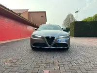Usata Alfa Romeo Giulia 181 CV (133 kW) 2016 Berlina