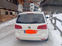 Usata VW Touran 102 CV (75 kW) 2012 Bianco Monovolume
