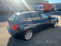 Usata BMW 114 95 CV (69 kW) 2012 Blu Utilitaria