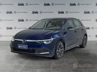 Usata VW Golf VIII Style 131 CV (96 kW) 2023 Blu Berlina