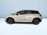 Nuova BYD Dolphin Design 150 kW (204 CV) 2026 Bianco pastello Utilitaria