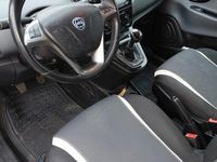 Usata Lancia Ypsilon 95 CV (69 kW) 2015 Utilitaria