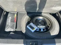 Usata Renault Captur Techno 145 CV (106 kW) 2023 Grigio scuro SUV