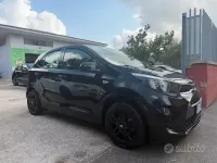 Usata Kia Picanto Active 65 CV (47 kW) 2018 Nero Utilitaria