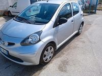 Usata Toyota Aygo Sol 67 CV (49 kW) 2008 Grigio Utilitaria