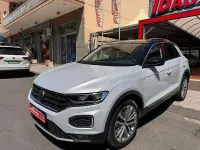 Usata VW T-Roc Advance 150 CV (110 kW) 2018 Argento SUV