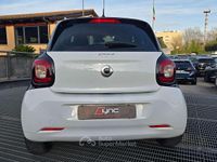 Usata Smart ForFour 71 CV (52 kW) 2015 Bianco Utilitaria
