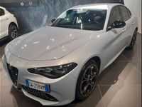 Usata Alfa Romeo Giulia Sprint 280 CV (205 kW) 2024 Grigio moon met. Berlina
