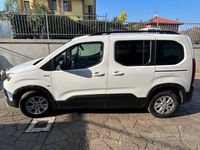 Usata Peugeot Rifter GT-line 131 CV (96 kW) 2019 Bianco Monovolume