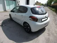 Usata Peugeot 208 Allure 83 CV (61 kW) 2019 Bianco Utilitaria