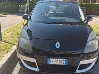 Usata Renault Scenic E-Tech Dynamique 110 CV (80 kW) 2011 Nero Monovolume