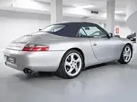 Usata Porsche 911 Carrera 4 300 CV (220 kW) 2000 Argento Coupé