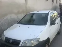 Usata Fiat Punto 69 CV (50 kW) 2006 Utilitaria