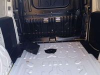 Usata Fiat Doblò 90 CV (66 kW) 2022 Bianco Monovolume