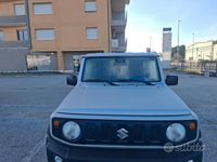 Usata Suzuki Jimny 102 CV (75 kW) 2023 Grigio SUV