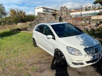 usata Mercedes B180 B 180 AUTOMATIC Sport