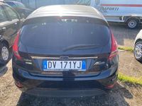 Usata Ford Fiesta Ghia 70 CV (51 kW) 2010 Nero Utilitaria