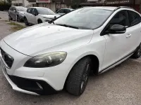Usata Volvo V40 CC 115 CV (84 kW) 2014 Bianco Station wagon