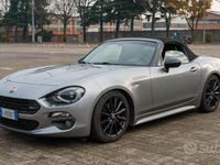 Usata Fiat 124 Spider Lusso 140 CV (102 kW) 2017 Grigio Cabrio