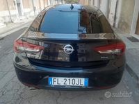 Usata Opel Insignia 2017 Blu Berlina