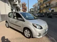 Usata Renault Twingo Dynamique 75 CV (55 kW) 2011 Grigio Utilitaria